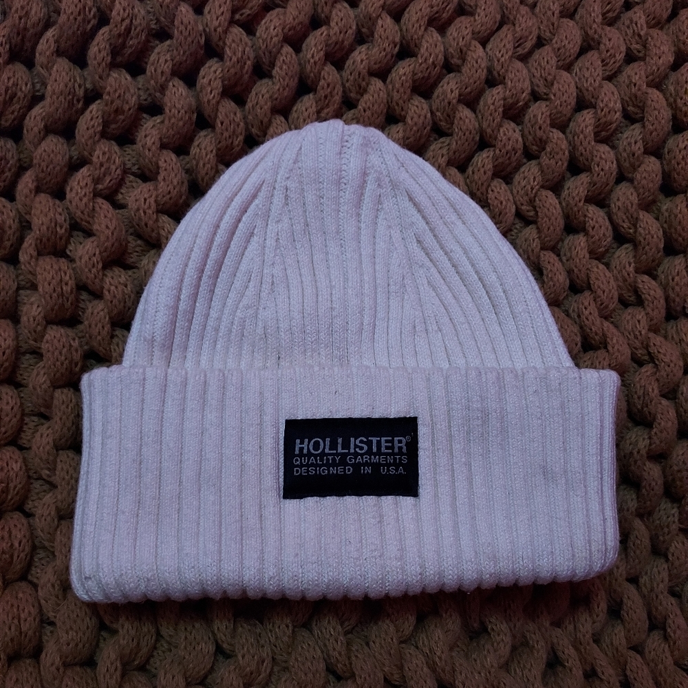 White Hollister beanie